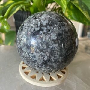 Yooperlite Sphere